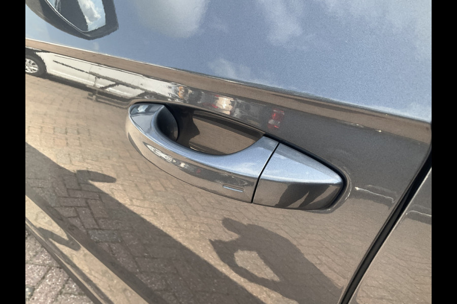 Volkswagen Touareg 3.0 TSI 4MOTION R 462PK PHEV Pano Elek.Trekhaak [3500KG] Luchtvering Matrix Memory VOL!