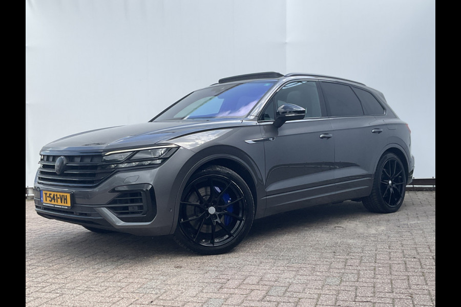 Volkswagen Touareg 3.0 TSI 4MOTION R 462PK PHEV Pano Elek.Trekhaak [3500KG] Luchtvering Matrix Memory VOL!