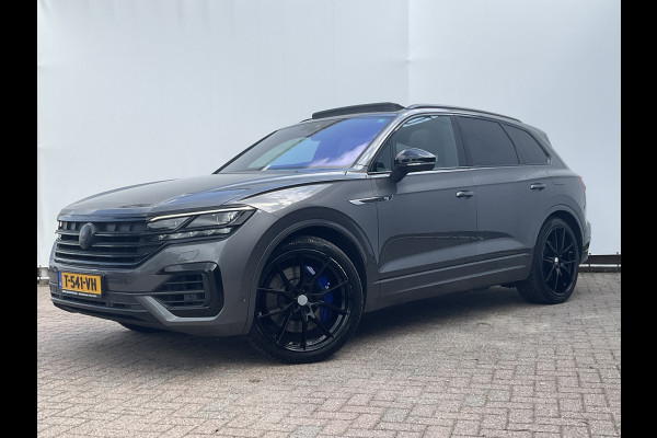 Volkswagen Touareg 3.0 TSI 4MOTION R 462PK PHEV Pano Elek.Trekhaak [3500KG] Luchtvering Matrix Memory VOL!