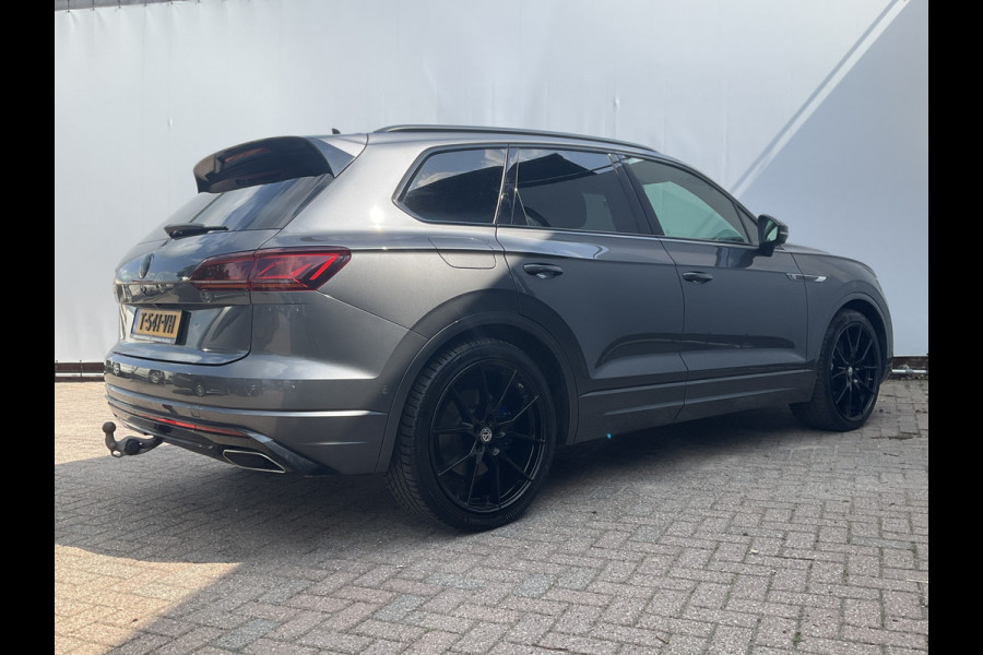 Volkswagen Touareg 3.0 TSI 4MOTION R 462PK PHEV Pano Elek.Trekhaak [3500KG] Luchtvering Matrix Memory VOL!