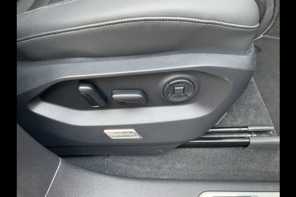 Volkswagen Touareg 3.0 TSI 4MOTION R 462PK PHEV Pano Elek.Trekhaak [3500KG] Luchtvering Matrix Memory VOL!