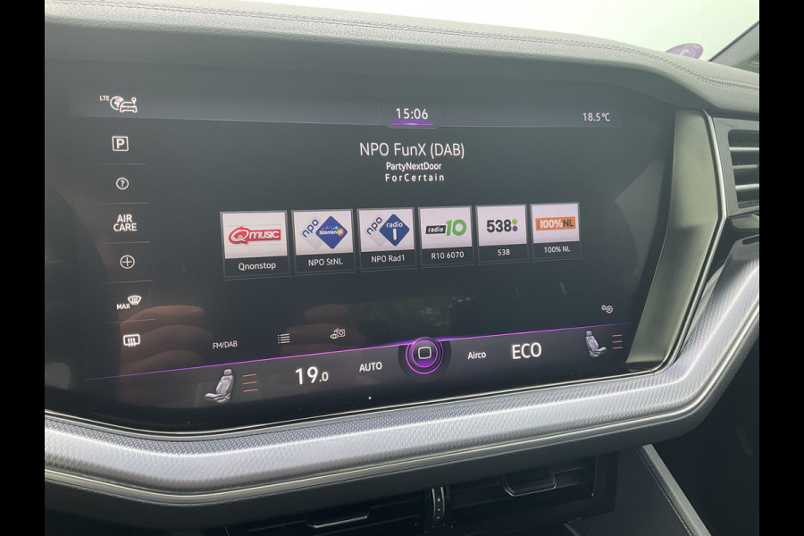 Volkswagen Touareg 3.0 TSI 4MOTION R 462PK PHEV Pano Elek.Trekhaak [3500KG] Luchtvering Matrix Memory VOL!