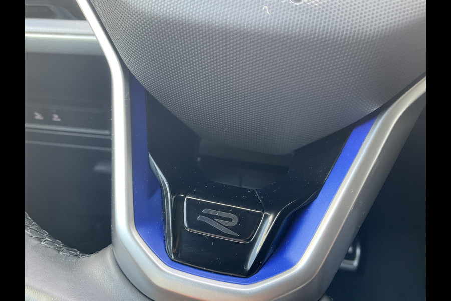 Volkswagen Touareg 3.0 TSI 4MOTION R 462PK PHEV Pano Elek.Trekhaak [3500KG] Luchtvering Matrix Memory VOL!