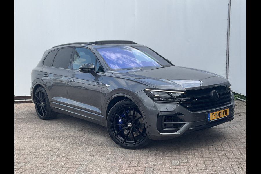 Volkswagen Touareg 3.0 TSI 4MOTION R 462PK PHEV Pano Elek.Trekhaak [3500KG] Luchtvering Matrix Memory VOL!