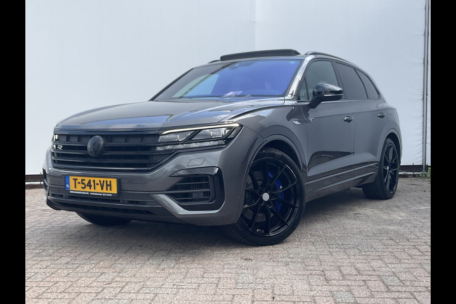 Volkswagen Touareg 3.0 TSI 4MOTION R 462PK PHEV Pano Elek.Trekhaak [3500KG] Luchtvering Matrix Memory VOL!