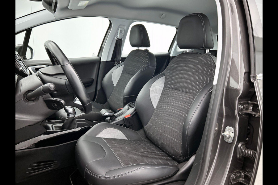 Peugeot 2008 1.2 PureTech Allure NAVI STOF-LEER CRUISE