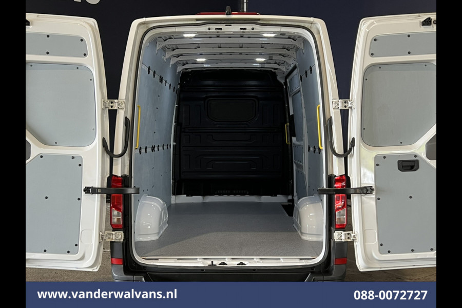 Volkswagen Crafter 2.0 TDI 140pk L3H3 L2H2 Euro6 # Airco | Camera | Apple Carplay | Android Auto Bijrijdersbank