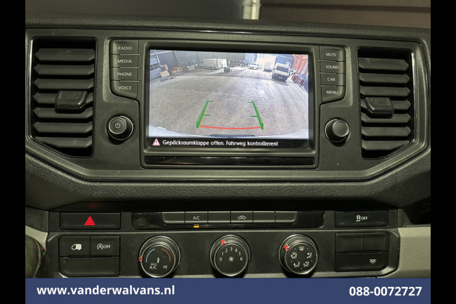 Volkswagen Crafter 2.0 TDI 140pk L3H3 L2H2 Euro6 # Airco | Camera | Apple Carplay | Android Auto Bijrijdersbank