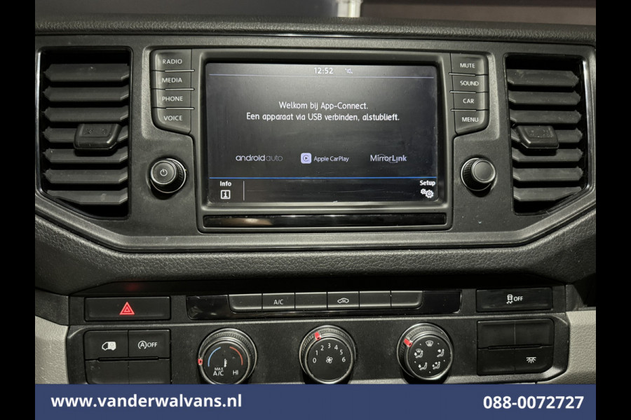 Volkswagen Crafter 2.0 TDI 140pk L3H3 L2H2 Euro6 # Airco | Camera | Apple Carplay | Android Auto Bijrijdersbank
