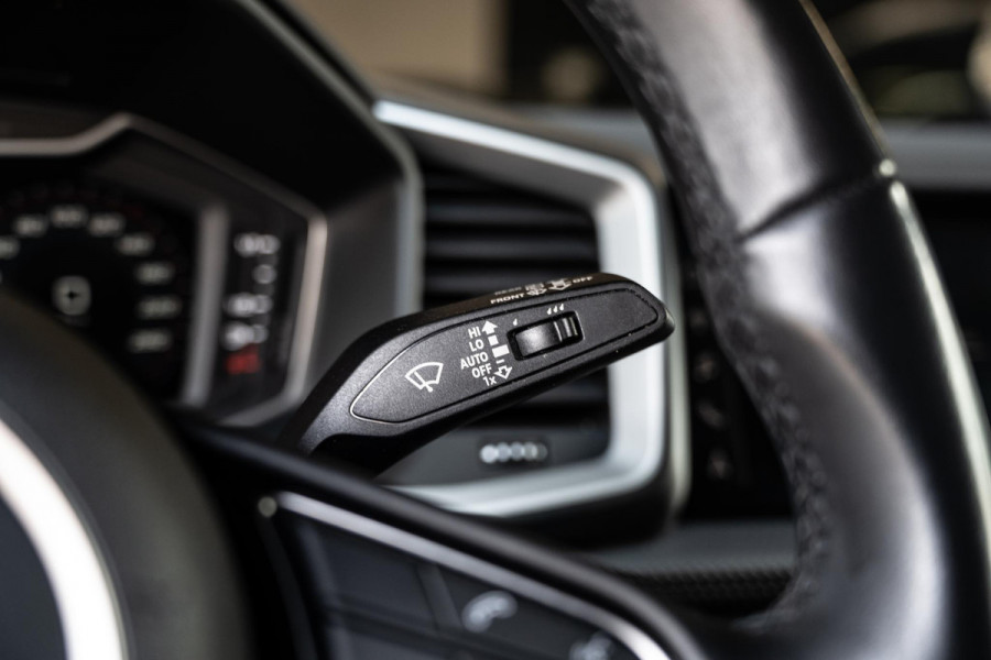 Audi A1 Sportback 25 TFSI S-Line | Carplay | Lane | Airco