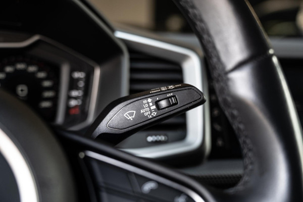 Audi A1 Sportback 25 TFSI S-Line | Carplay | Lane | Airco