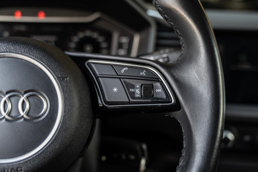 Audi A1 Sportback 25 TFSI S-Line | Carplay | Lane | Airco