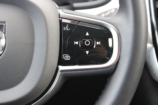 Volvo V90 B5 250PK ULTIMATE DARK MILD HYBRID | PANORAMISCH SCHUIF/KANTEL DAK | HARMAN KARDON AUDIO | FULL-LED ACTIVE HIGH BEAM KOPLAMPEN | LED MISTLAMPEN VOOR | ELEKTRISCH BEDIENBARE VOORSTOELEN MET GEHEUGENFUNCTIE | SPORTSTOELEN MET NAPPA LEER | KRISTALLEN POOKKNOP | ZWARTE HEMELBEKLEDING | EXTRA GETINT GLAS ACHTER | ACHTERUITRIJ CAMERA | UITKLAPBARE ZITVERHOGERS ACHTERBANK | 20" BLACK DIAMONT VELGEN | PARKEER VERWARMING MET TIMER "STANDKACHEL" | NAVIGATIE VIA GOOGLE | APPLE CARPLAY/ANDROID AUTO | STOEL/STUUR VERWARMING | PARKEERSENSOREN VOOR EN ACHTER | ELEKTRISCH BEDIENBARE A
