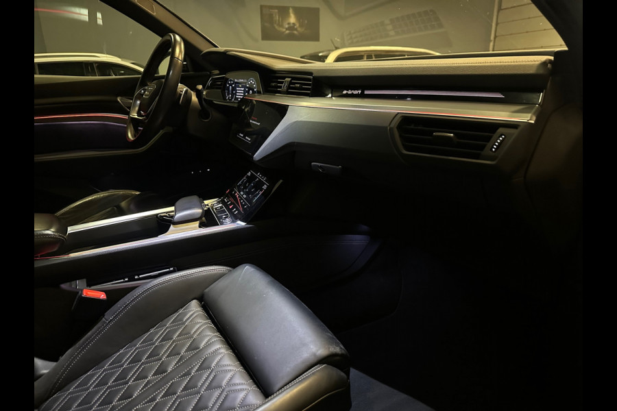 Audi e-tron Sportback 55 quattro S edition 22 inch / B&O / 360 cam / Pano / Luxe bekl.