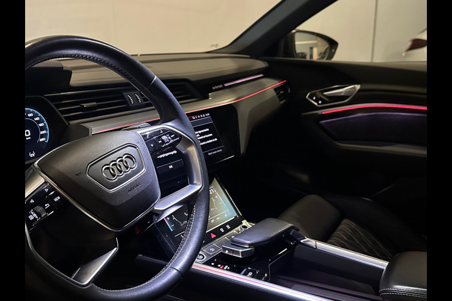 Audi e-tron Sportback 55 quattro S edition 22 inch / B&O / 360 cam / Pano / Luxe bekl.