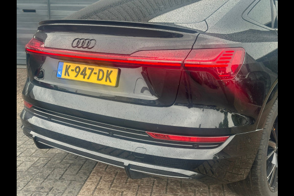 Audi e-tron Sportback 55 quattro S edition 22 inch / B&O / 360 cam / Pano / Luxe bekl.