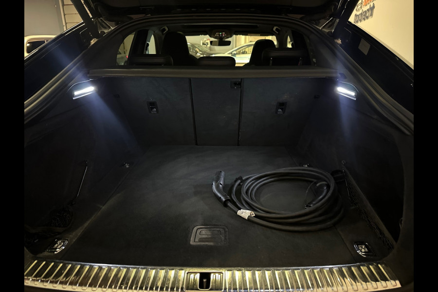 Audi e-tron Sportback 55 quattro S edition 22 inch / B&O / 360 cam / Pano / Luxe bekl.