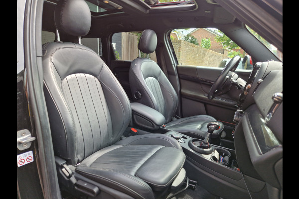 MINI Countryman 2.0 John Cooper Works ALL4 Chili | Headup | Pano | Camera | ACC | Stoelverw |