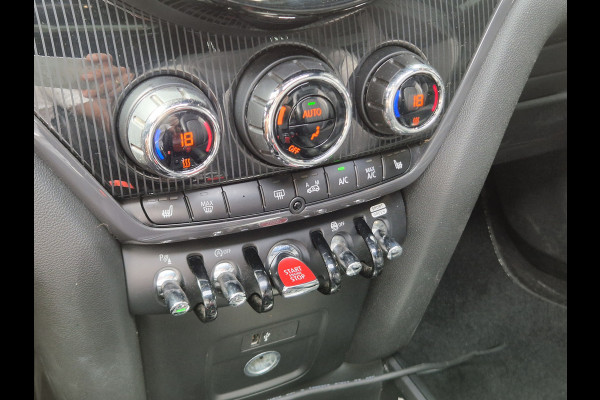 MINI Countryman 2.0 John Cooper Works ALL4 Chili | Headup | Pano | Camera | ACC | Stoelverw |