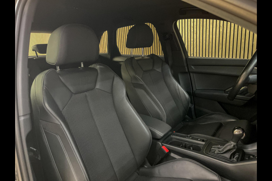 Audi Q3 45 TFSI e S Line 245PK - Trekhaak - Virtual - Navi