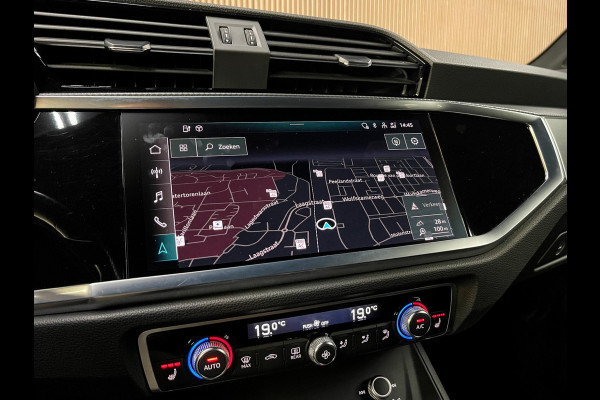 Audi Q3 45 TFSI e S Line 245PK - Trekhaak - Virtual - Navi