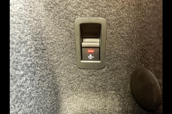 Audi Q3 45 TFSI e S Line 245PK - Trekhaak - Virtual - Navi