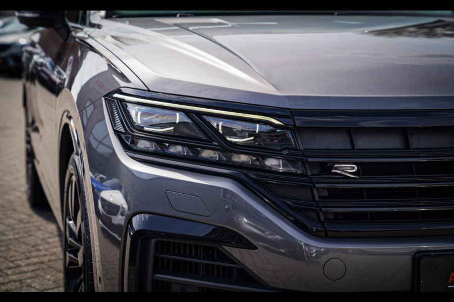 Volkswagen Touareg 3.0 TSi 4MOTION R | 360 cam | Panorama | Trekhaak | Incl. BTW | HuD | Adaptieve Cruise | Luchtvering | Park Ass