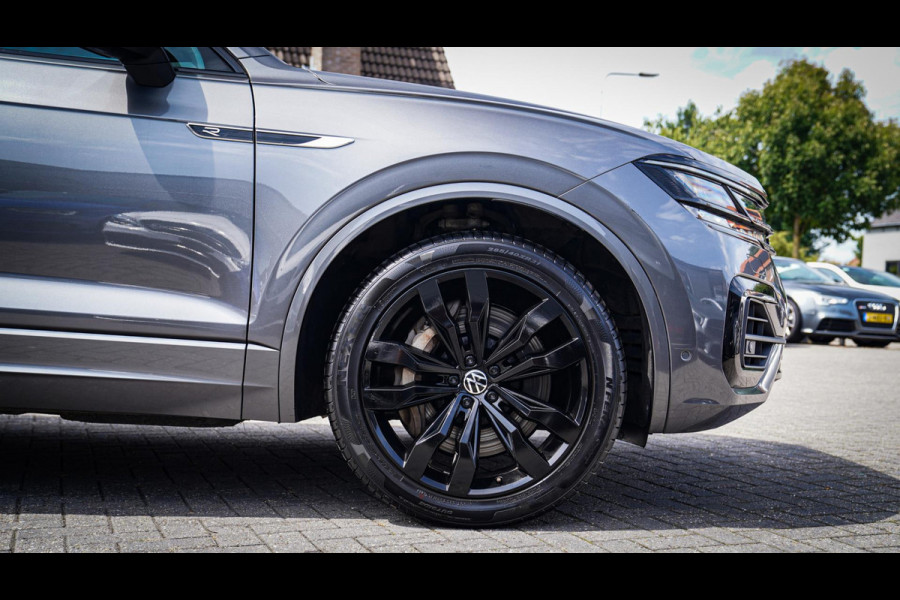 Volkswagen Touareg 3.0 TSi 4MOTION R | 360 cam | Panorama | Trekhaak | Incl. BTW | HuD | Adaptieve Cruise | Luchtvering | Park Ass