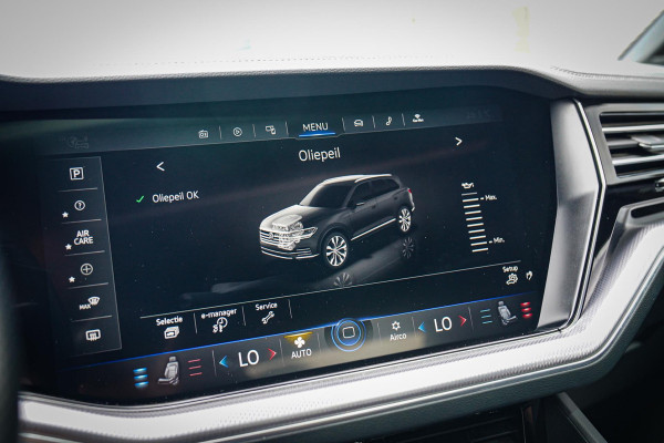 Volkswagen Touareg 3.0 TSi 4MOTION R | 360 cam | Panorama | Trekhaak | Incl. BTW | HuD | Adaptieve Cruise | Luchtvering | Park Ass