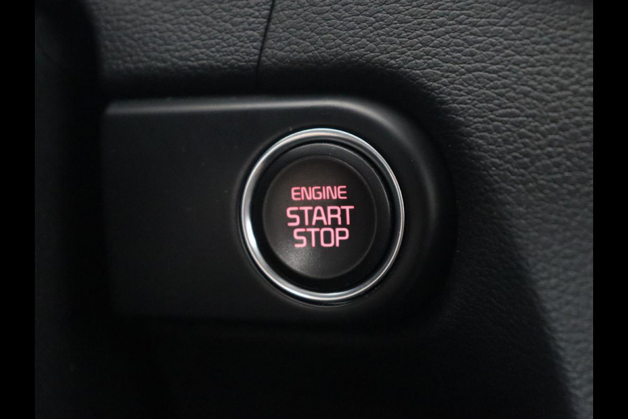 Kia Ceed 1.4 T-GDi DynamicPlusLine | Stoel & stuurverwarming | Adaptive cruise | Camera | Carplay | Keyless | Half leder | Navigatie