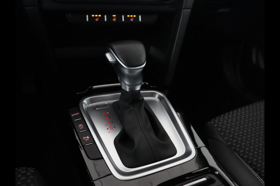 Kia Ceed 1.4 T-GDi DynamicPlusLine | Stoel & stuurverwarming | Adaptive cruise | Camera | Carplay | Keyless | Half leder | Navigatie