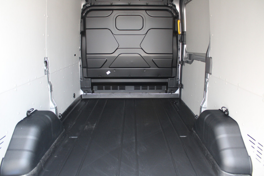Ford Transit 350 2.0 TDCI L2H2 Trend 130pk - Facelift - Adaptive Cruise - Navigatie - Blind Spot - 360 Camera - Stoel - Stuurverwarming - Rij