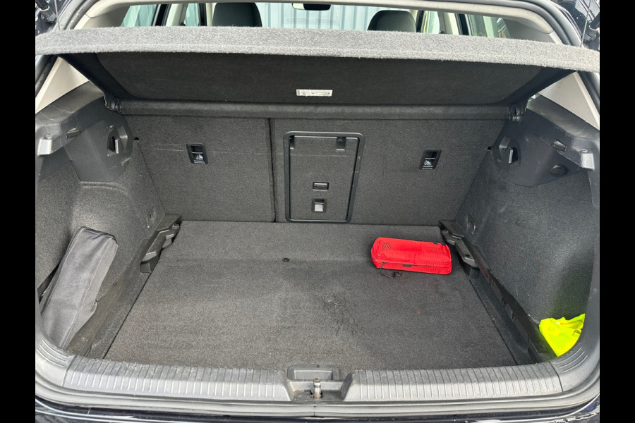 Volkswagen Golf 1.0 TSI Life|Virtual|LED|PDC|ACC|Sfeer