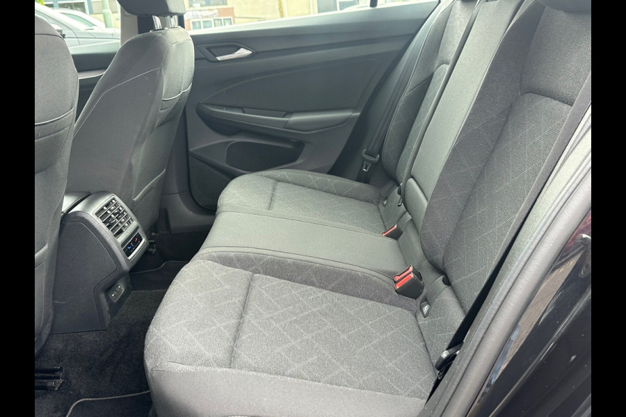 Volkswagen Golf 1.0 TSI Life|Virtual|LED|PDC|ACC|Sfeer