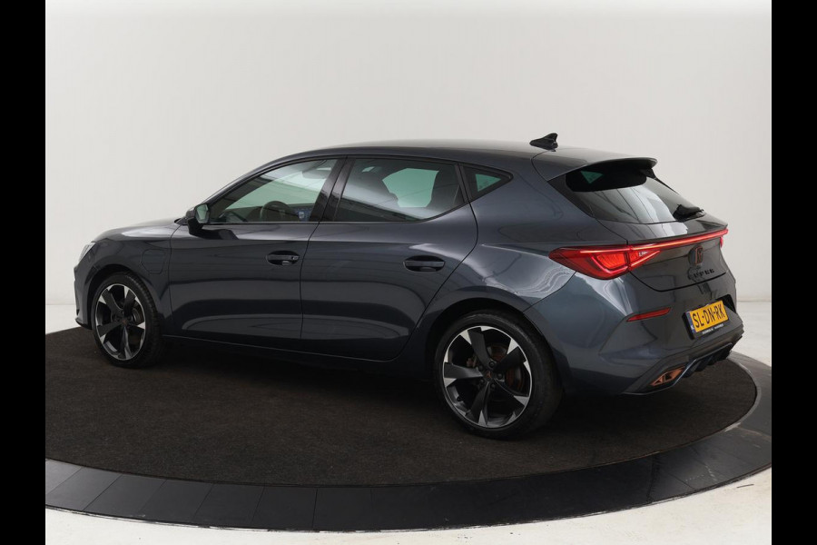 CUPRA Leon 1.4 e-Hybrid | Stoel & stuurverwarming | Adaptive cruise | Navigatie | Sfeerverlichting | Keyless | Parkeerhulp | Sportstoelen | Full LED | PHEV | Plug In