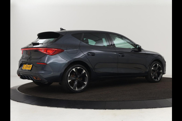 CUPRA Leon 1.4 e-Hybrid | Stoel & stuurverwarming | Adaptive cruise | Navigatie | Sfeerverlichting | Keyless | Parkeerhulp | Sportstoelen | Full LED | PHEV | Plug In
