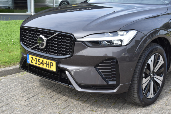 Volvo XC60 T6 350PK Plug-in hybrid AWD Plus Dark Pano dak | ACC | 360 Camera | Trekhaak | Leder | Blis