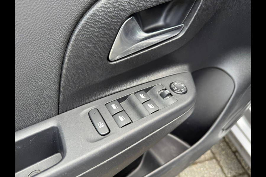 Opel Corsa 1.2 Turbo GS - Navi Android/Apple - Airco - Parkeerhulp v+a - Org.NL