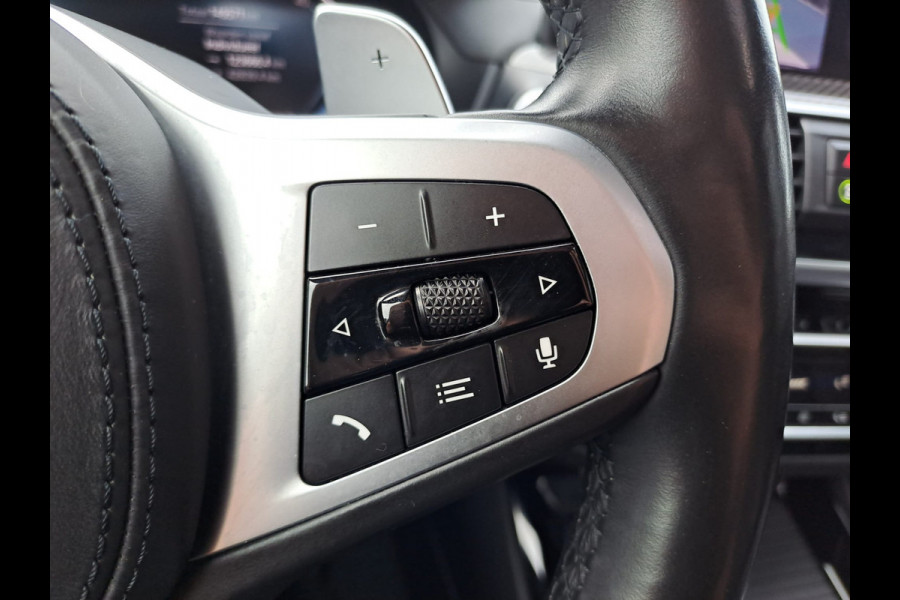 BMW X3 xDrive30e High Executive | M Sport | Pano | Trekhaak | Leder | HK Sound | Memory | HUD | Shadow line |