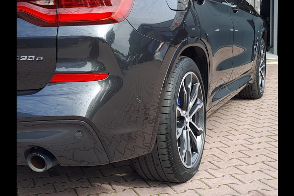 BMW X3 xDrive30e High Executive | M Sport | Pano | Trekhaak | Leder | HK Sound | Memory | HUD | Shadow line |