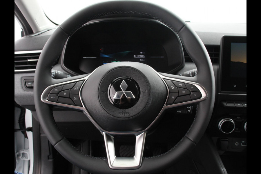 Mitsubishi Colt 1.6 HEV Automaat Intense Navigatie d.m.v. Apple Carplay/Android Auto Camera Climate Control Cruise Control Lichtmetalen velgen Extra Getint Glas Digitale Cockpit