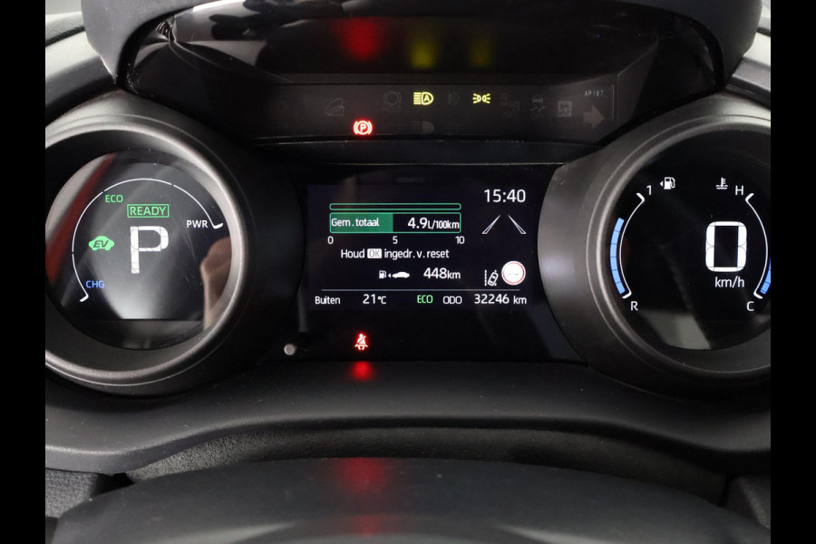 Toyota Yaris Cross 1.5 HYBRID DYNAMIC BI-TONE AUTOMAAT CARPLAY NAVIGATIE. CAMERA .COMPLEET. GARANTIE TOT 5- 2033!