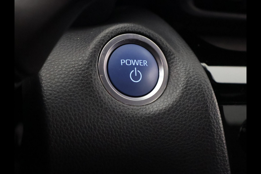 Toyota Yaris Cross 1.5 HYBRID DYNAMIC BI-TONE AUTOMAAT CARPLAY NAVIGATIE. CAMERA .COMPLEET. GARANTIE TOT 5- 2033!