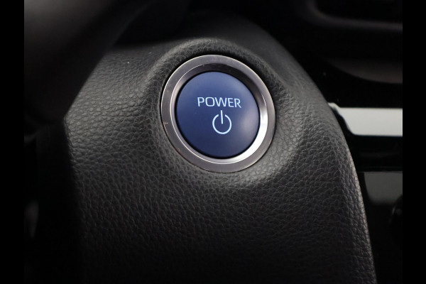Toyota Yaris Cross 1.5 HYBRID DYNAMIC BI-TONE AUTOMAAT CARPLAY NAVIGATIE. CAMERA .COMPLEET. GARANTIE TOT 5- 2033!