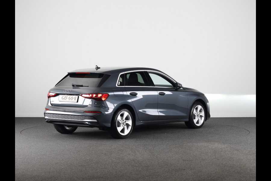 Audi A3 Sportback 35 TFSI Advanced edition 150 pk S-tronic | Private lease € 644,- | Navigatie | Parkeersensoren (Park assist) | Achteruitrijcamera | Adaptieve cruise control | LED koplampen |