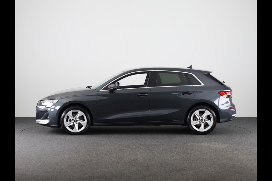 Audi A3 Sportback 35 TFSI Advanced edition 150 pk S-tronic | Private lease € 644,- | Navigatie | Parkeersensoren (Park assist) | Achteruitrijcamera | Adaptieve cruise control | LED koplampen |