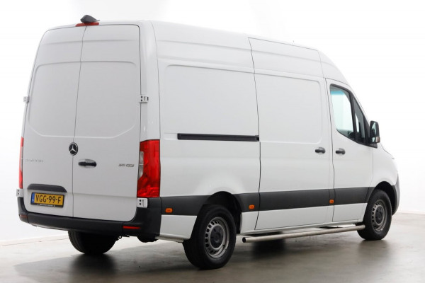 Mercedes-Benz Sprinter 311 CDI 115pk RWD L2H2 Servicewagen Airco/Camera/230V 07-2020