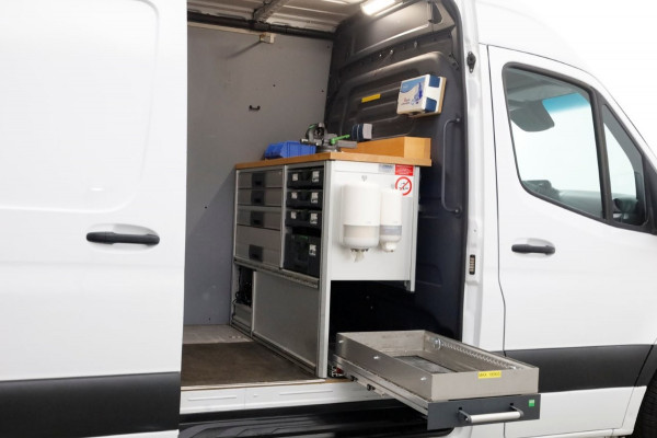 Mercedes-Benz Sprinter 311 CDI 115pk RWD L2H2 Servicewagen Airco/Camera/230V 07-2020