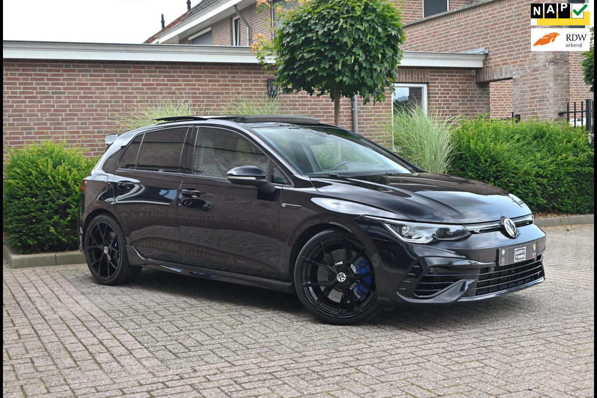 Volkswagen Golf 2.0 TSI R 4Motion 320 PK Performance Pack Pano Adaptive Keyless 19''