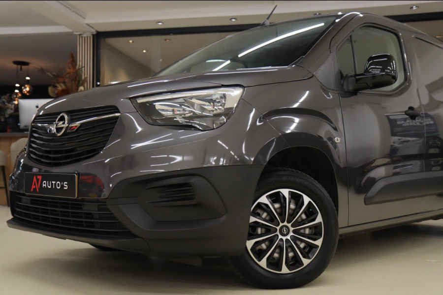 Opel Combo 1.5D L1H1 Edition Navi / Parkeersensoren / carplay / airco / Cruise Control